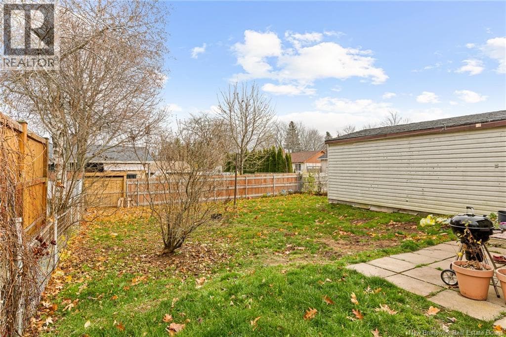 109 JONES STREET — photo 3