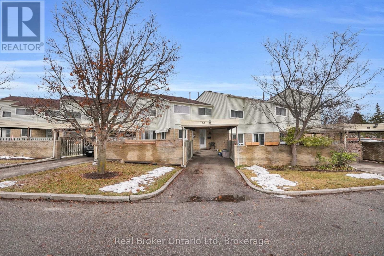 415 MORGAN AVENUE UNIT 15 — photo 2