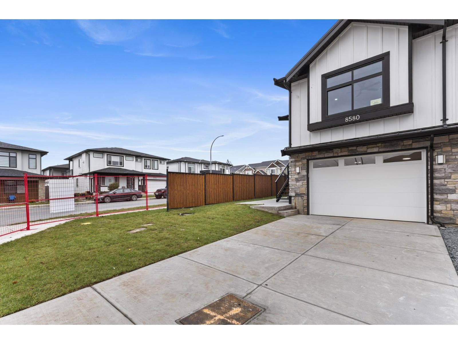 8590 DUNBAR WAY in Cedar Valley