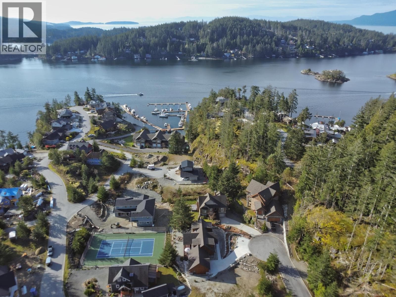 40 4622 SINCLAIR BAIE ROAD, Greater Vancouver — photo 3