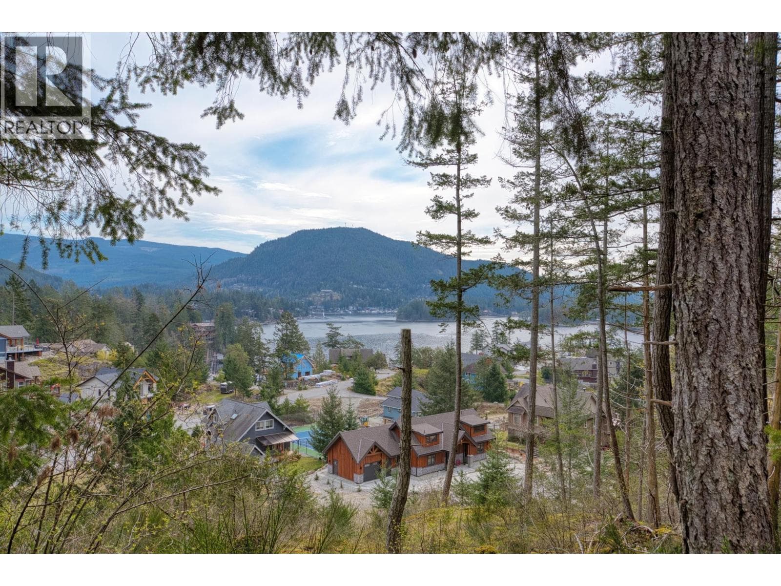 40 4622 SINCLAIR BAIE ROAD, Greater Vancouver — photo 5