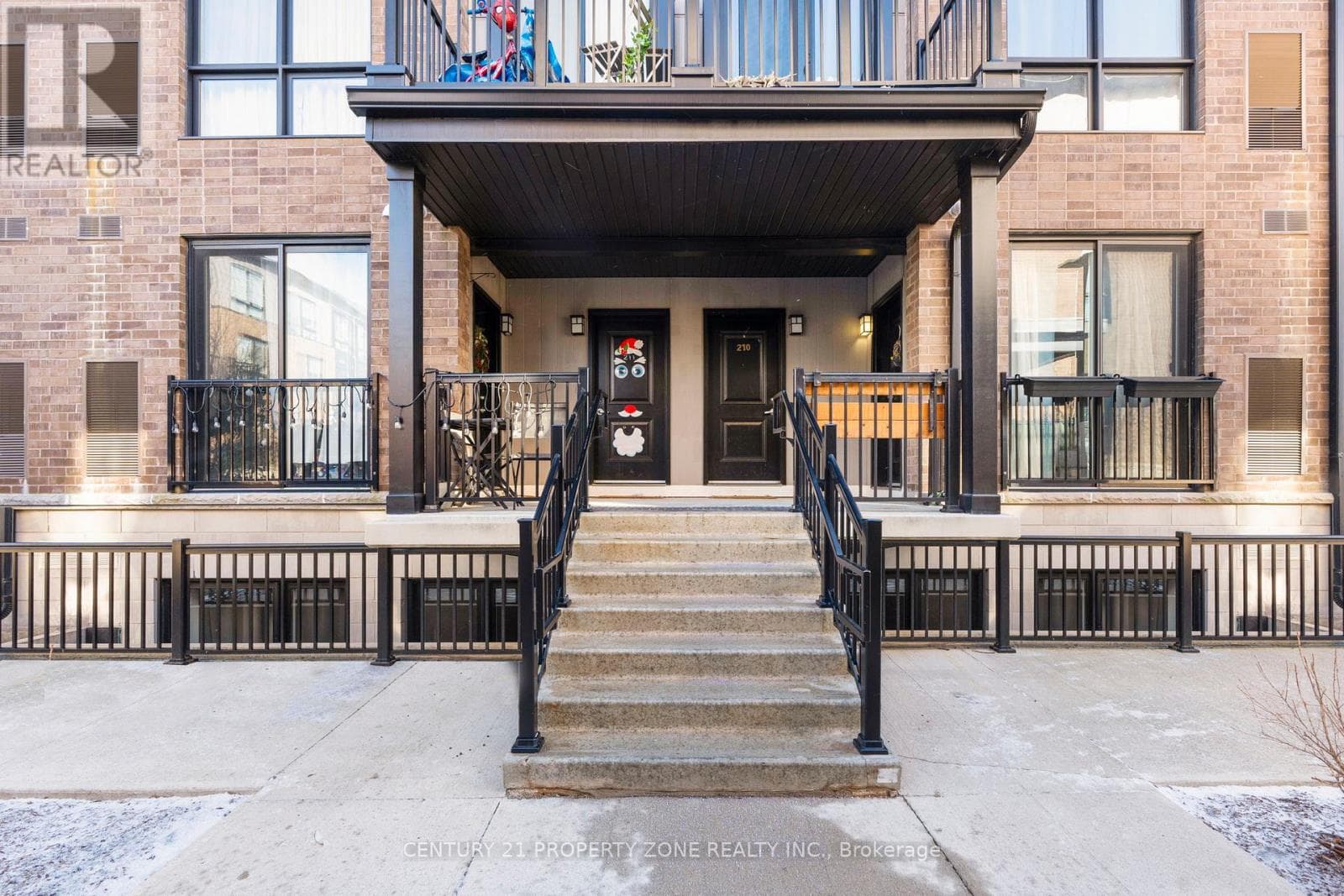 110 - 1206 MAIN STREET E in Dempsey