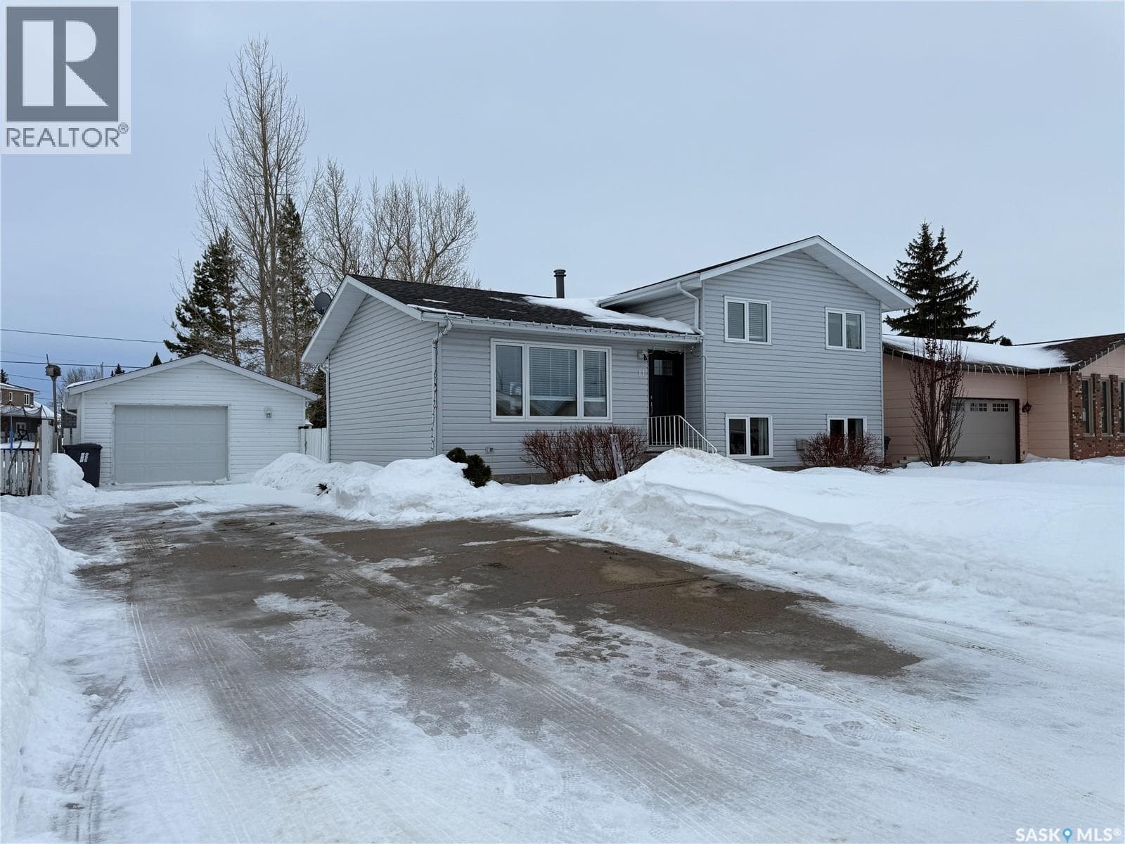 11 Quebec DRIVE in 