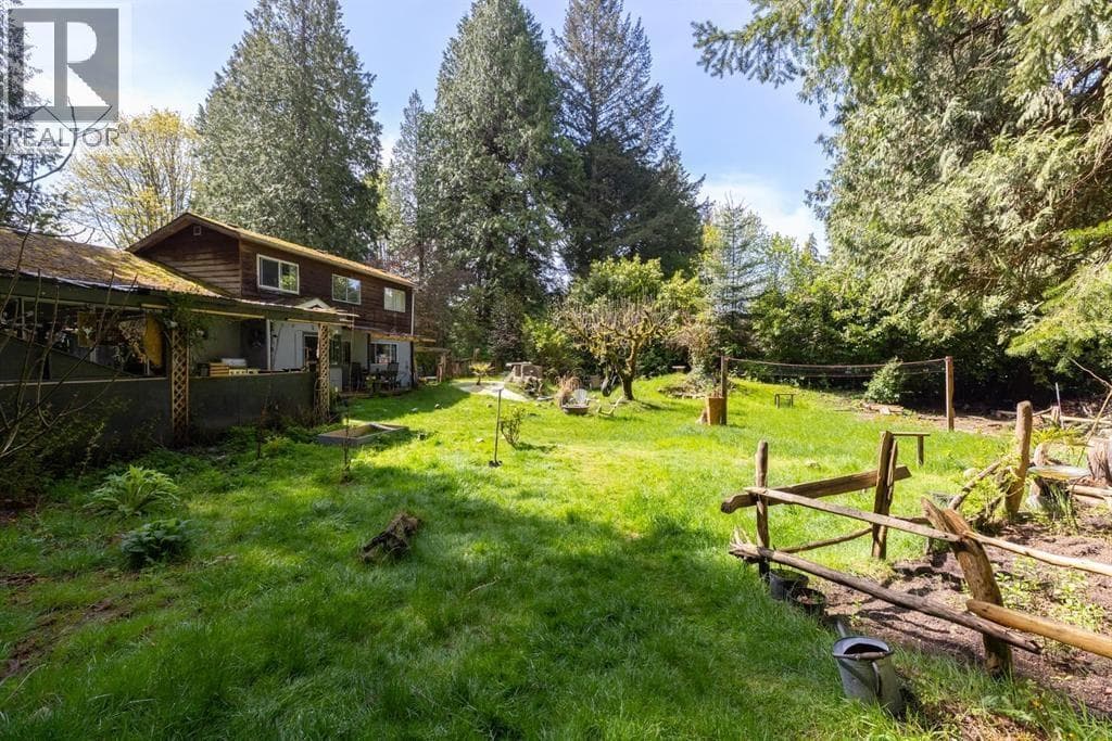 LOT B 4363 MORGAN CRESCENT — photo 4