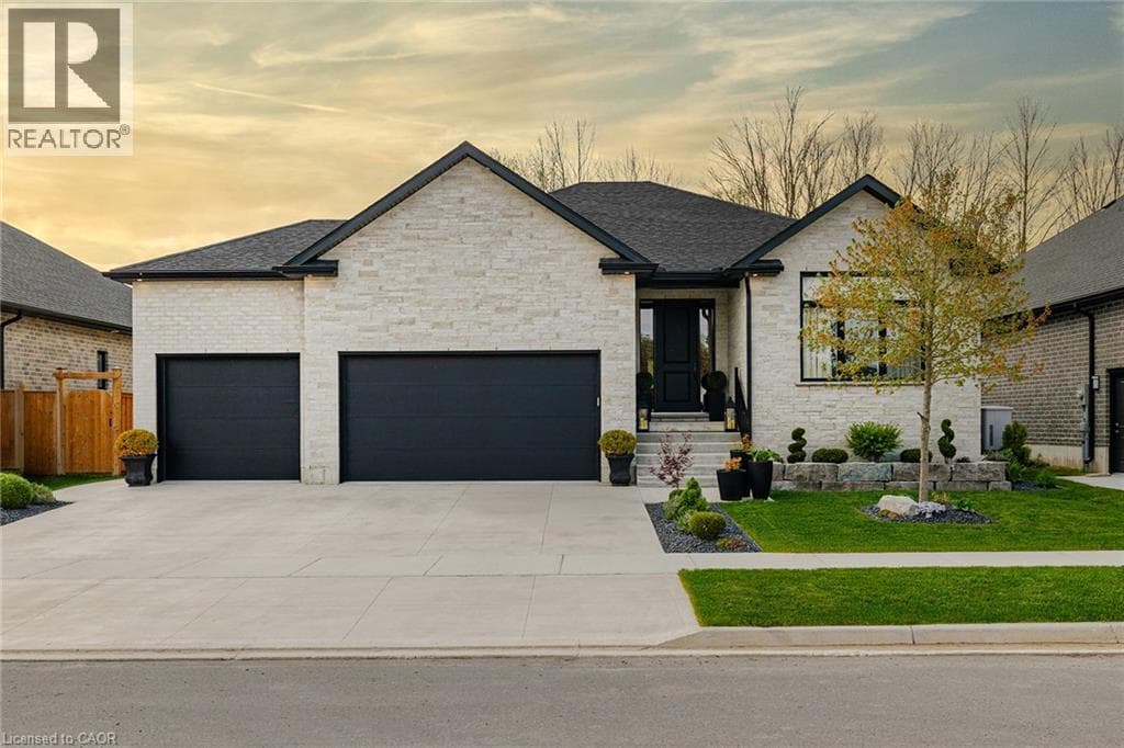 41 GILMER Crescent — photo 2
