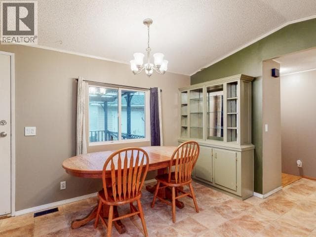 17-9298 WILLIAMS RD — photo 4