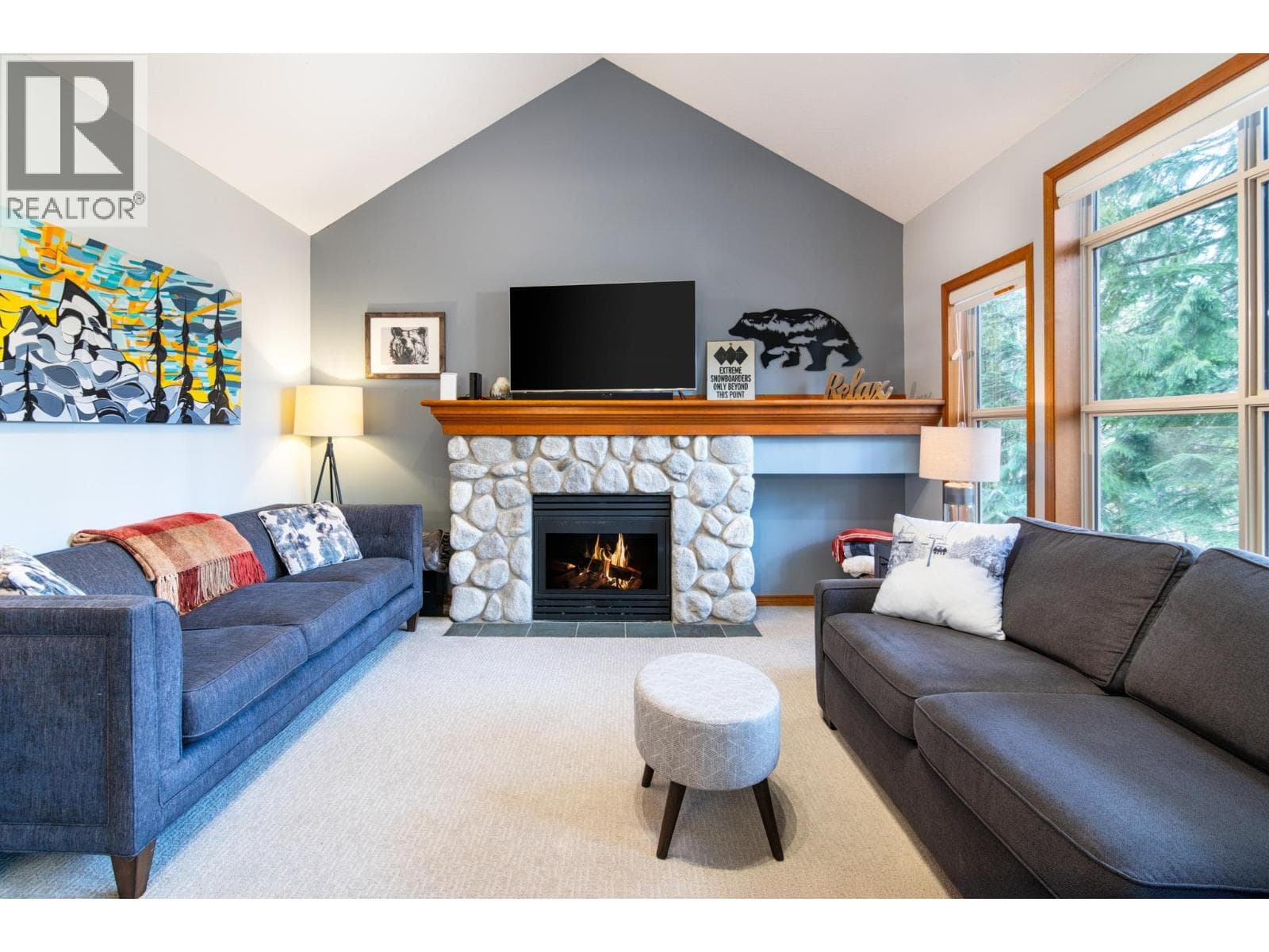 16 4890 PAINTED CLIFF ROAD — photo 3