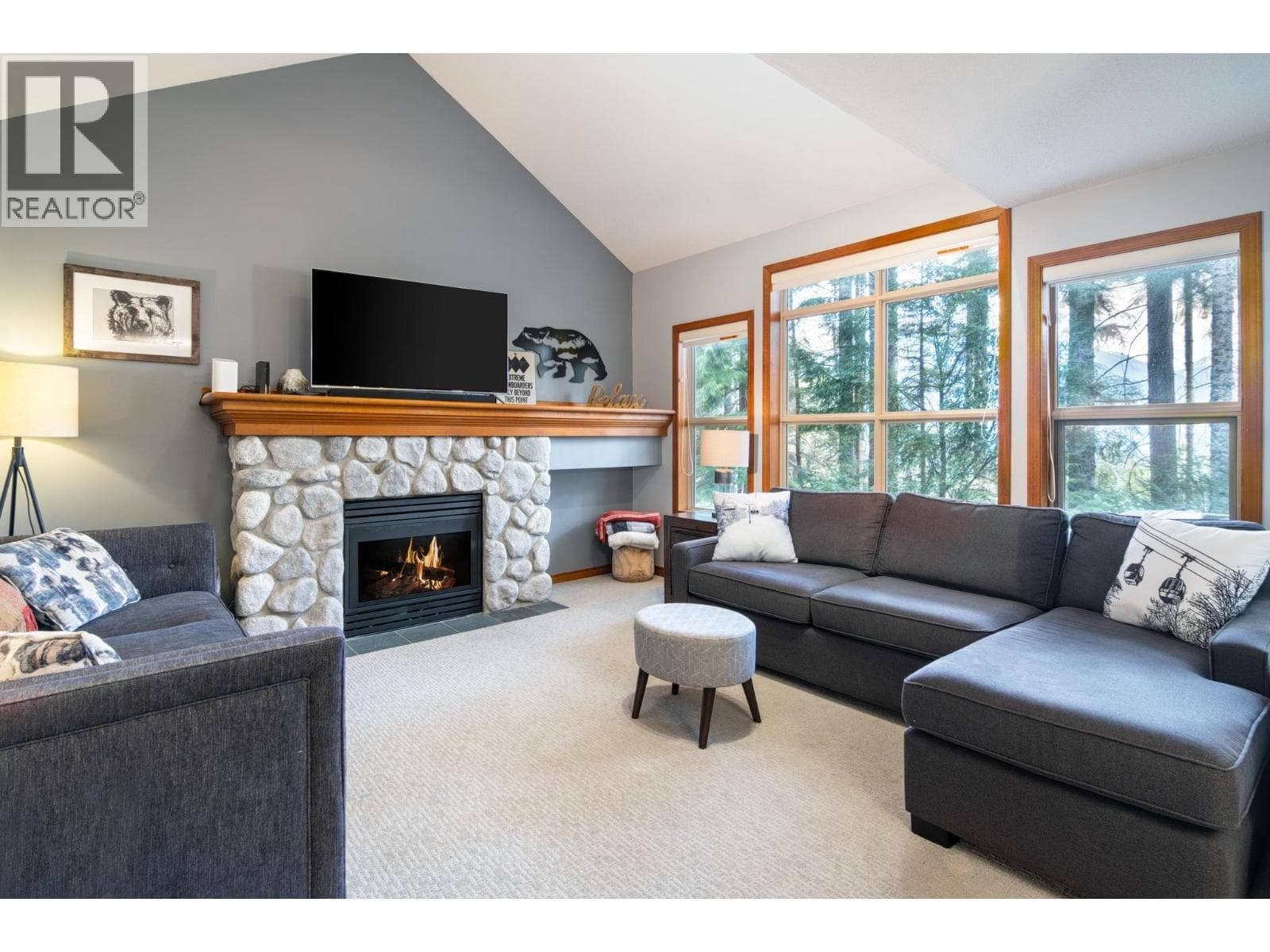 16 4890 PAINTED CLIFF ROAD — photo 4