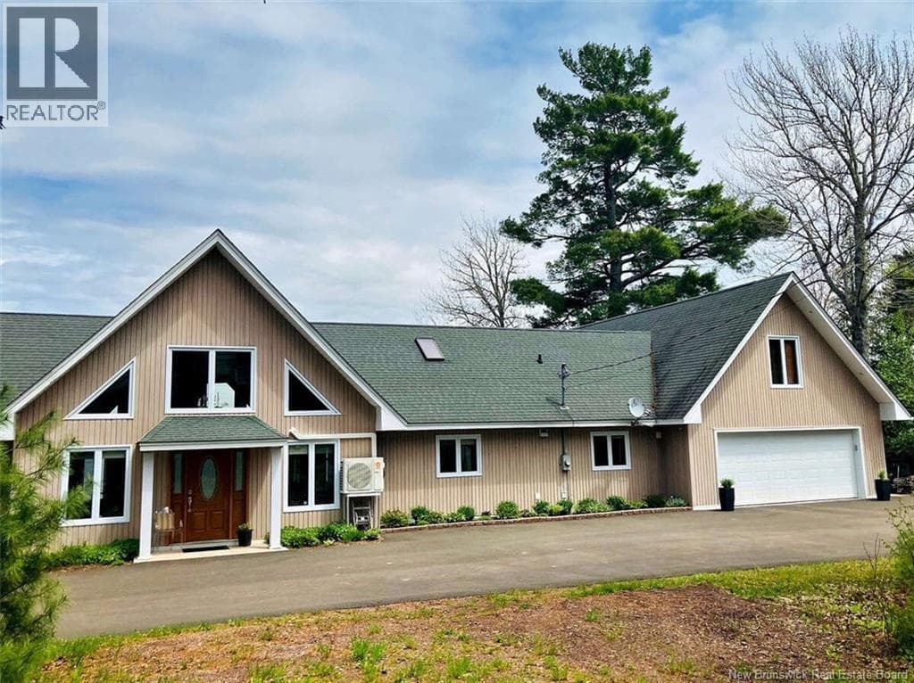 120 HAYESEY LANE — photo 3