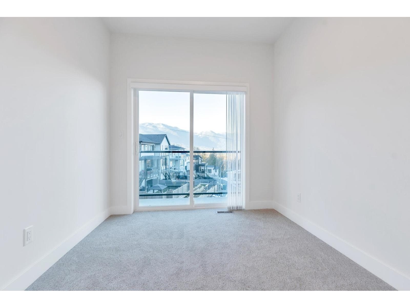 21 43998 CHILLIWACK MOUNTAIN ROAD, Chilliwack Mountain, Chilliwack — photo 5