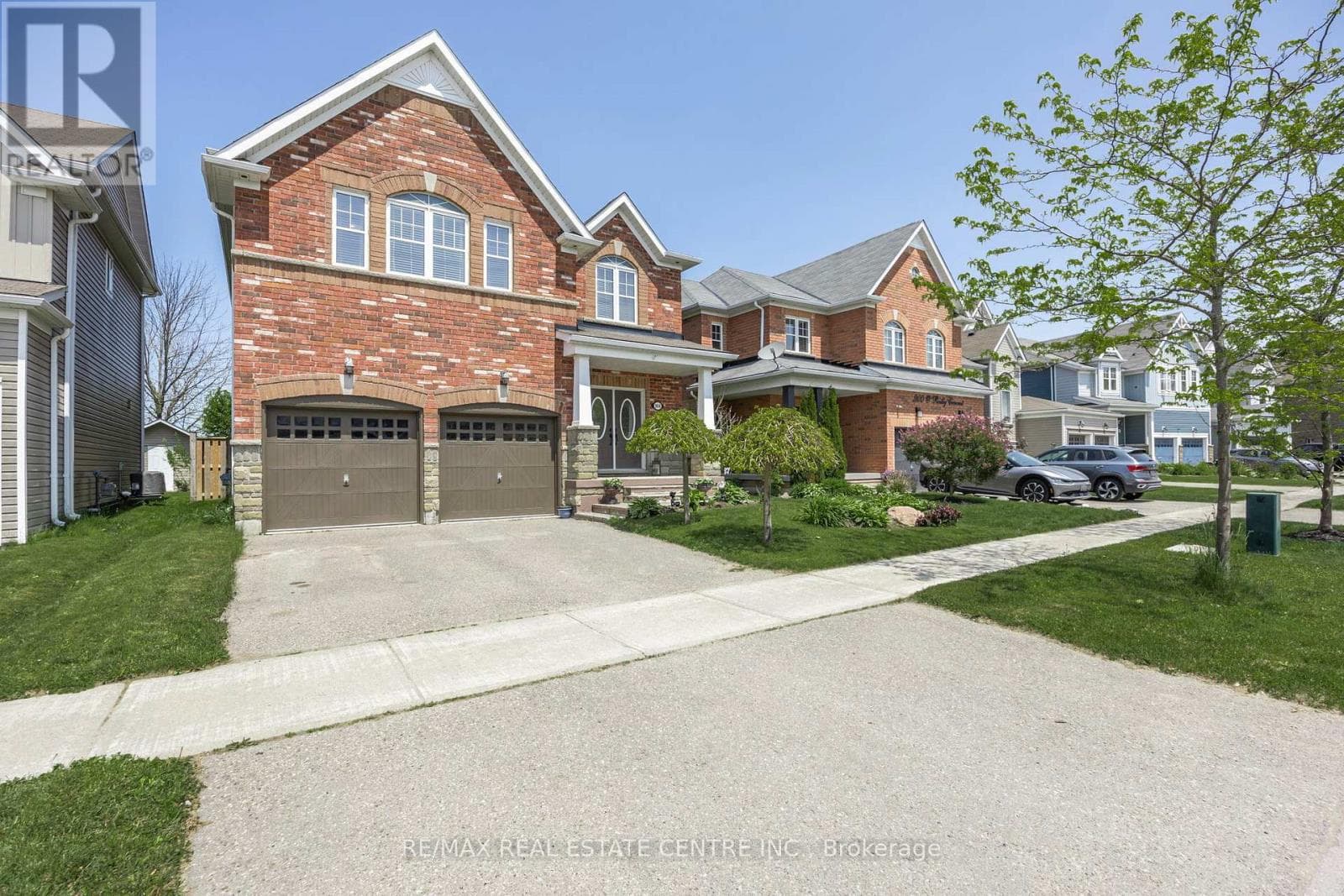 904 O'REILLY CRESCENT in 