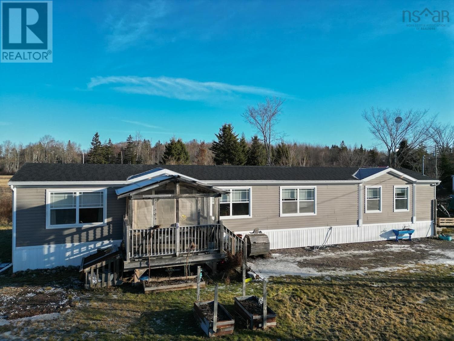 6869 HIGHWAY 2 in 