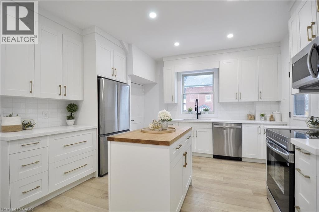 805 WILLIAM STREET — photo 4