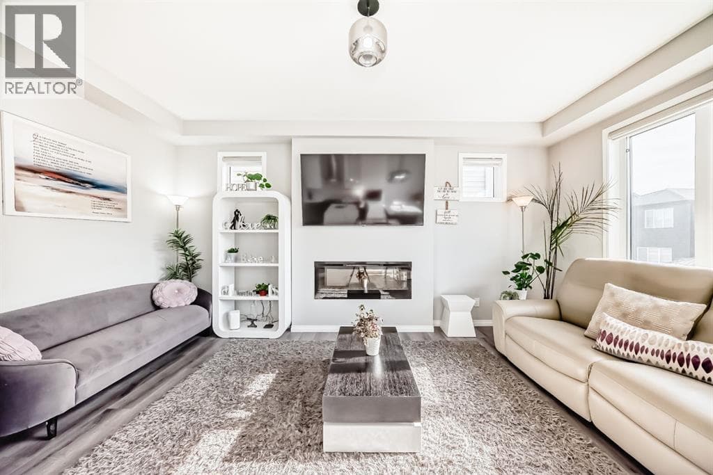 127 CARRINGTON CRESCENT NORTHWEST — photo 5