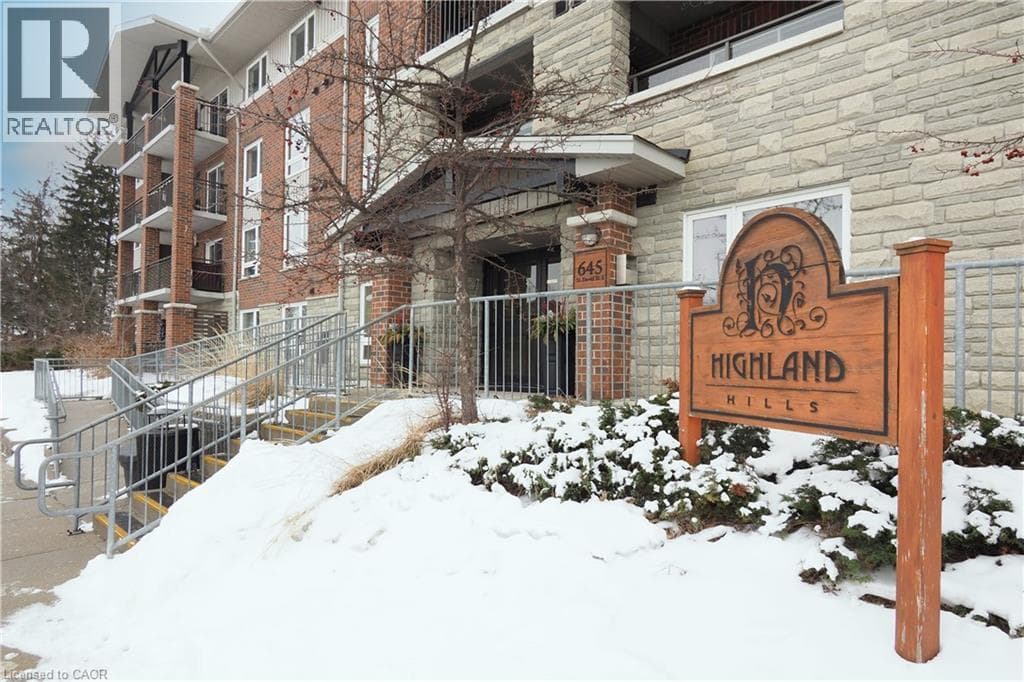 645 ST. DAVID Street S Unit# 412 — photo 2