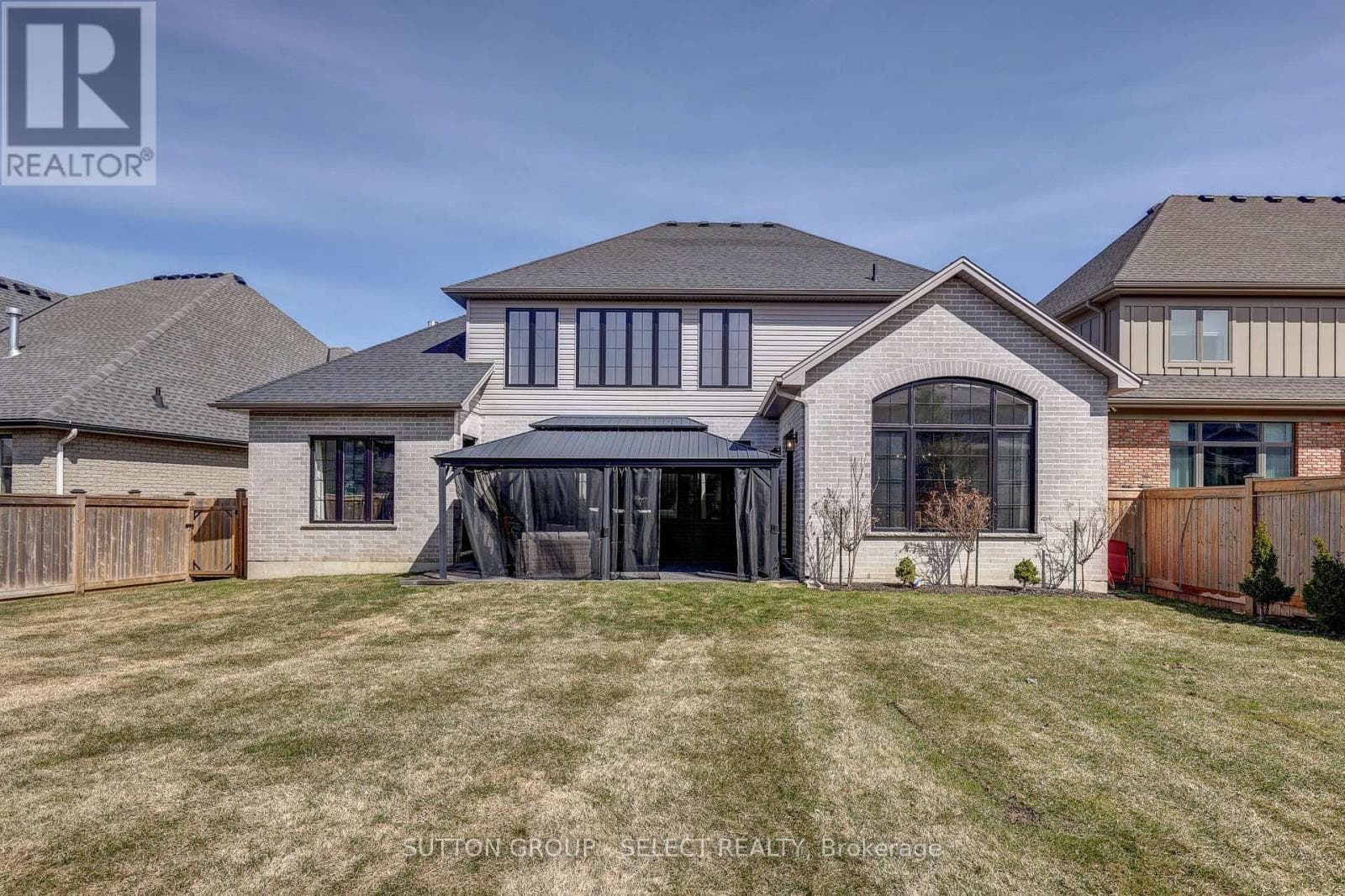 2397 MEADOWLANDS WAY — photo 4