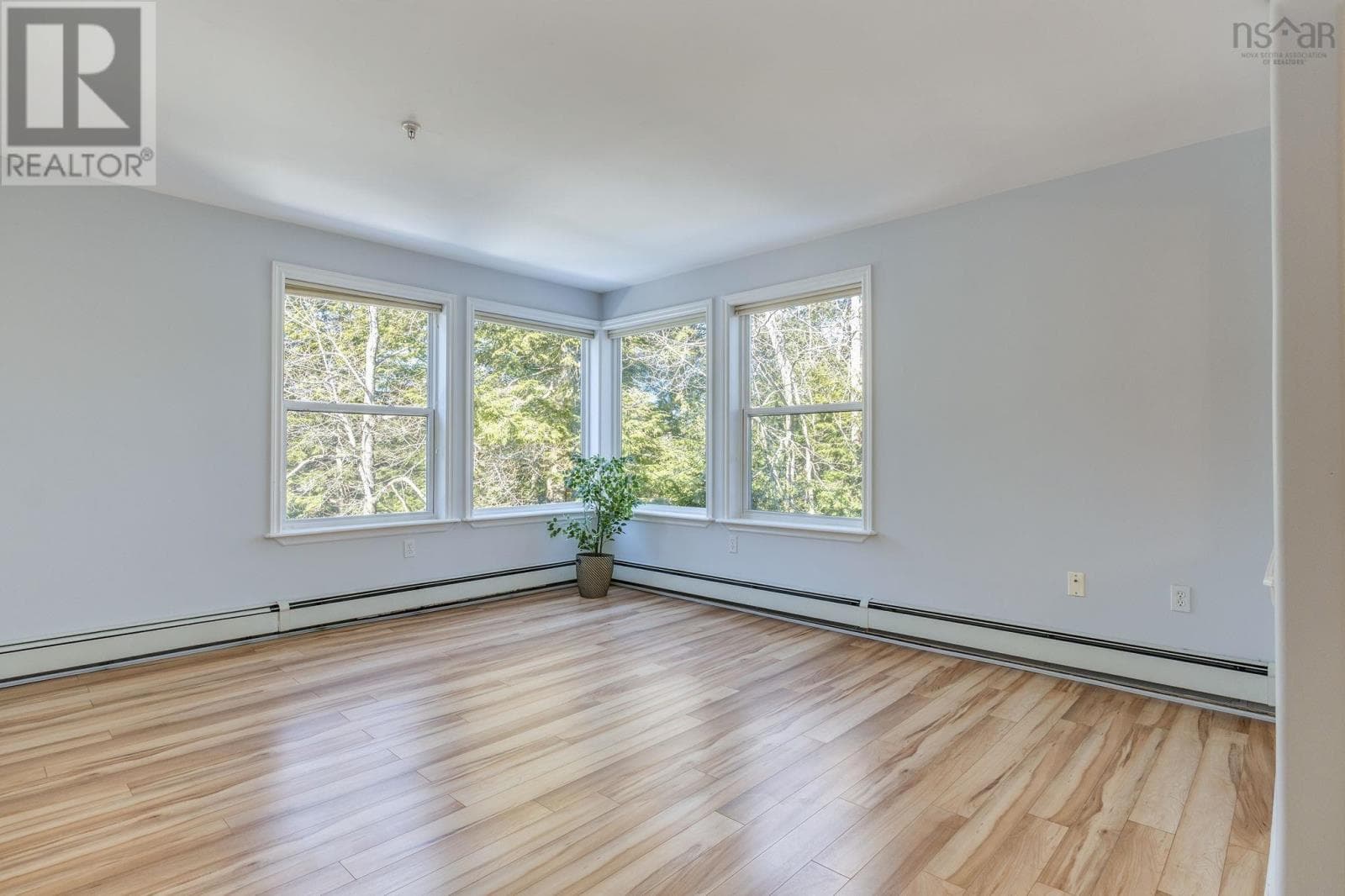 311 2 Lake Drive, NSAR — photo 4