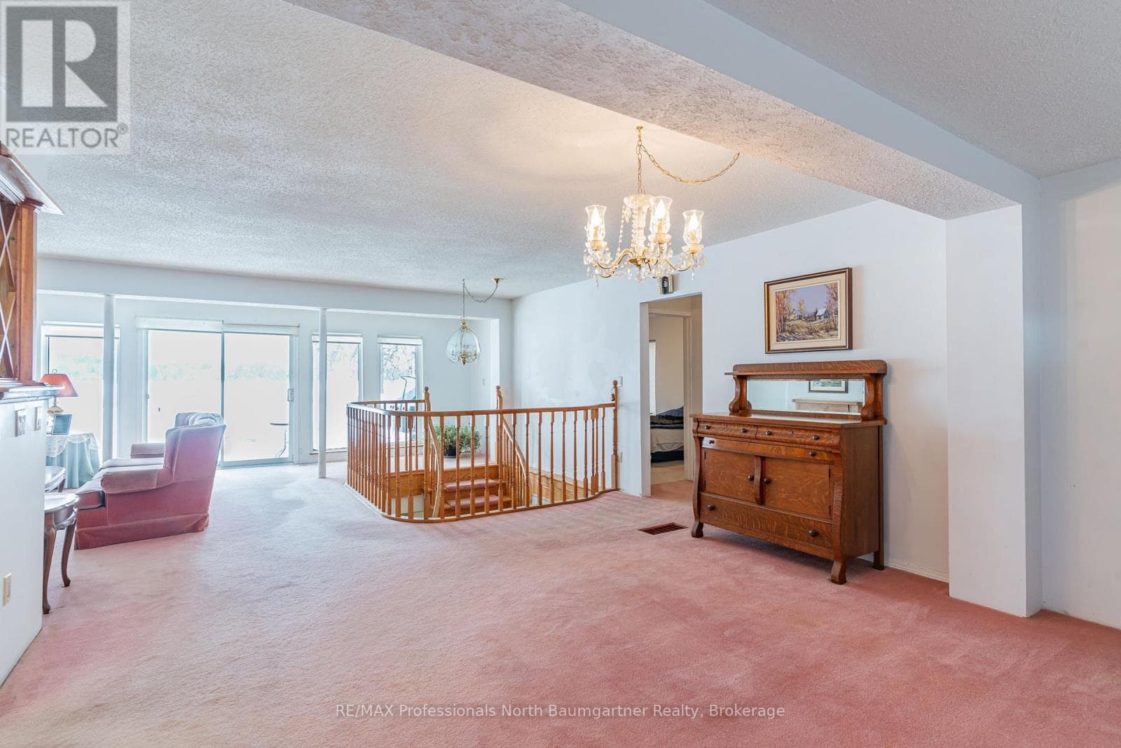 1015 BLACKBERRY LANE — photo 4