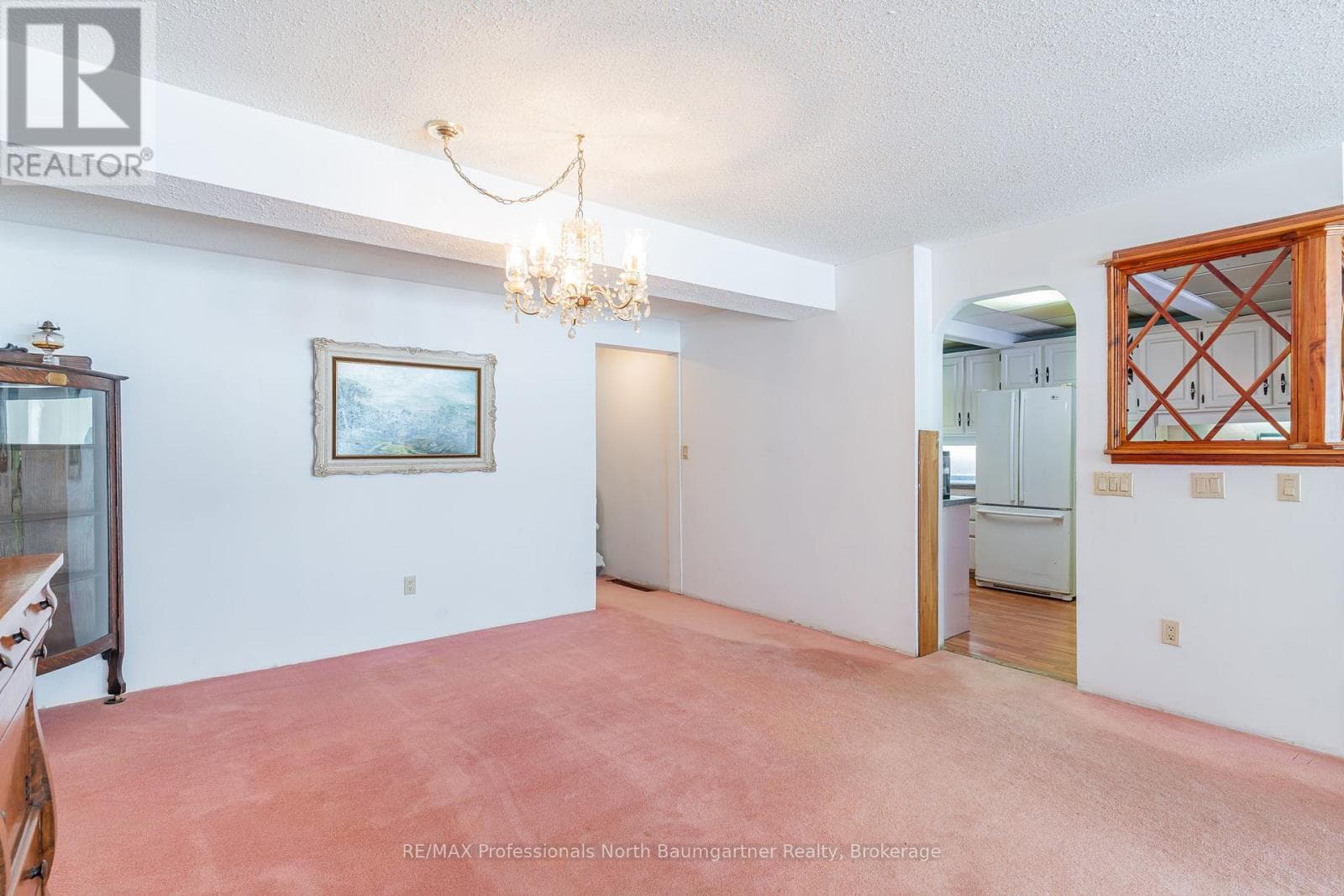 1015 BLACKBERRY LANE — photo 5