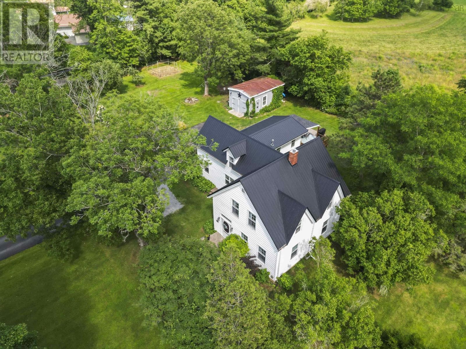 2141 HIGHWAY 2 — photo 4