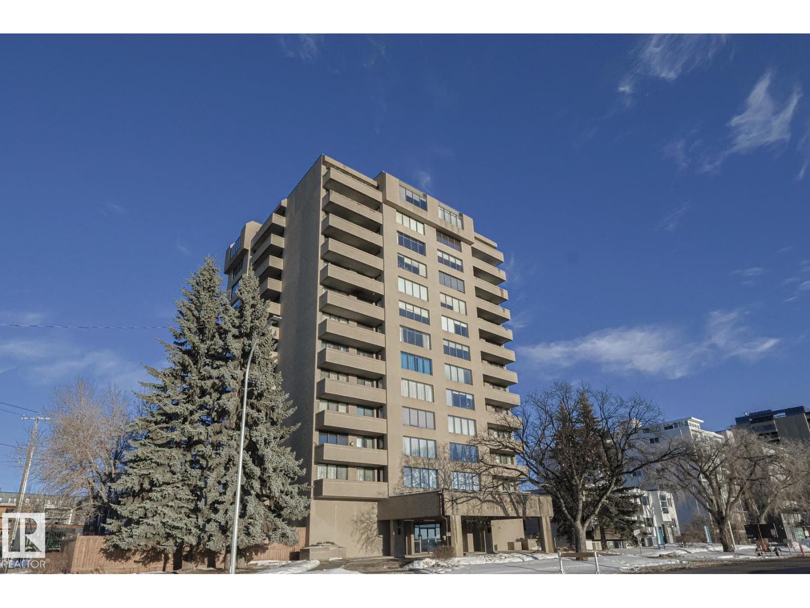 #302 8340 JASPER AV NW NW in CROMDALE