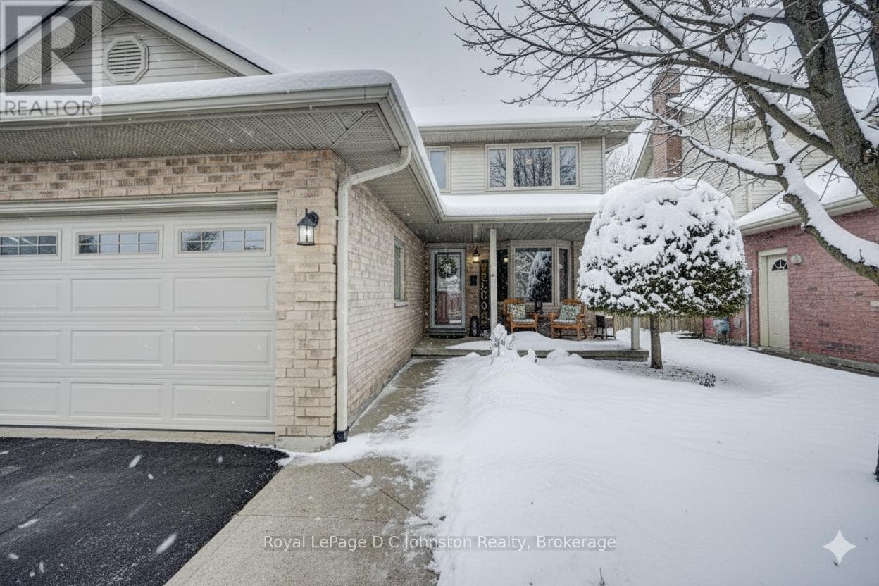 254 SCOTT ROAD — photo 3