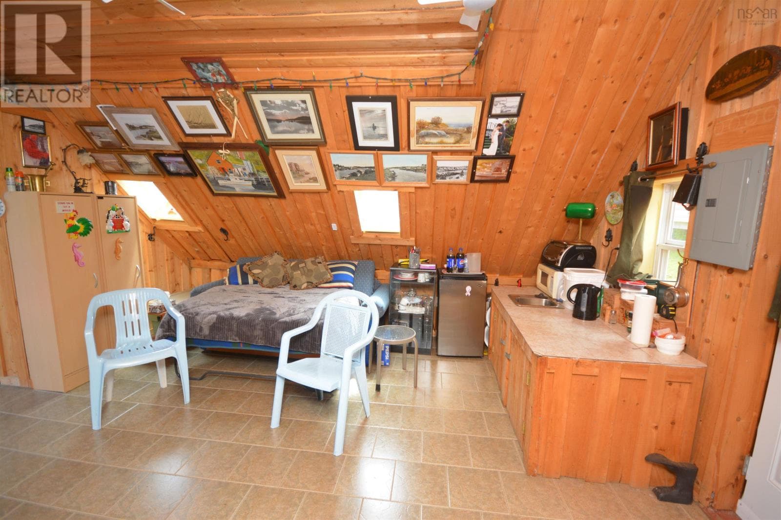 1570 JOHN BRACKETT DRIVE — photo 4