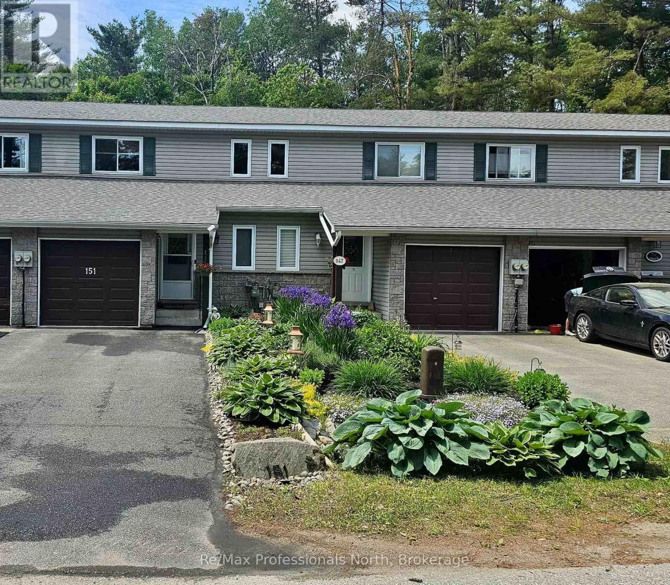 151 PINE STREET — photo 2