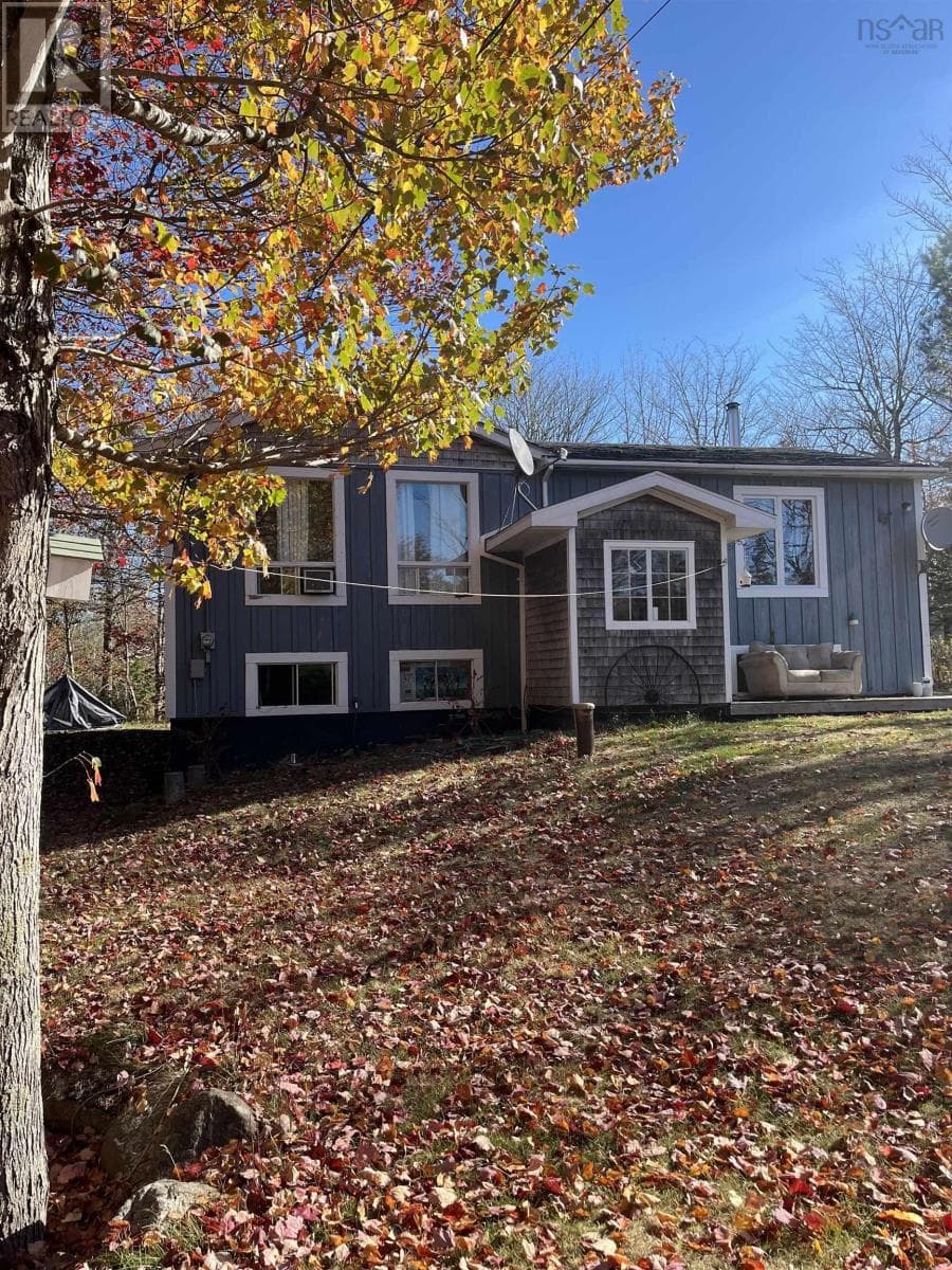 1496 HAMPTON MOUNTAIN ROAD — photo 4
