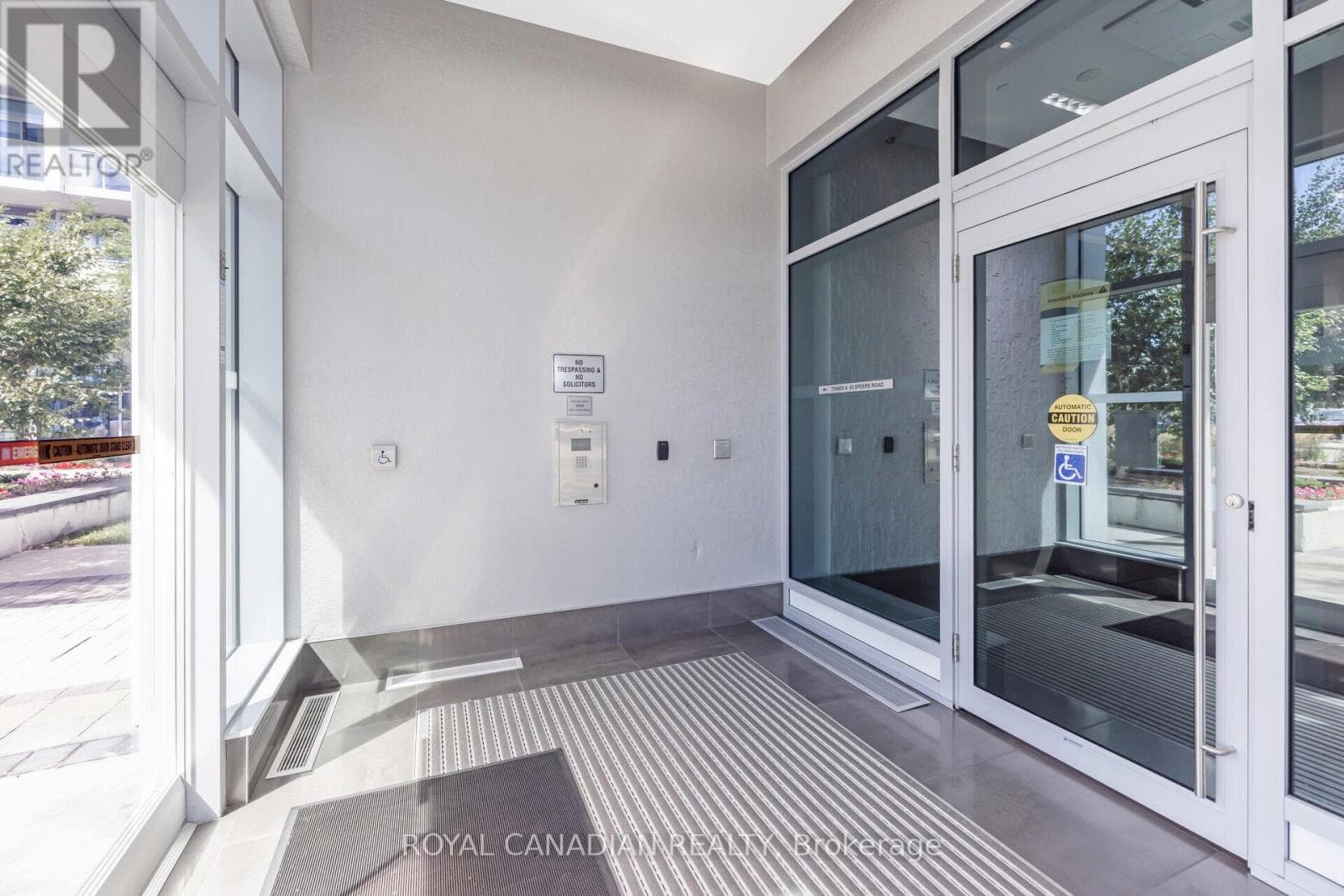308 - 55 SPEERS ROAD, Toronto — photo 3