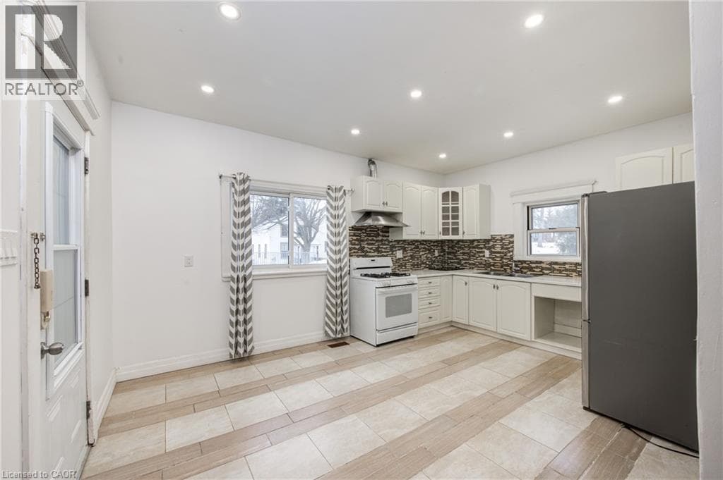 114 GEORGE STREET in 