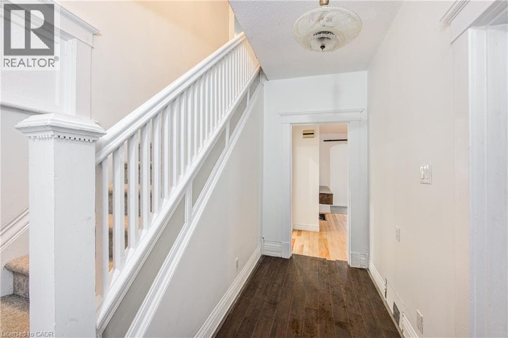 114 GEORGE STREET — photo 4