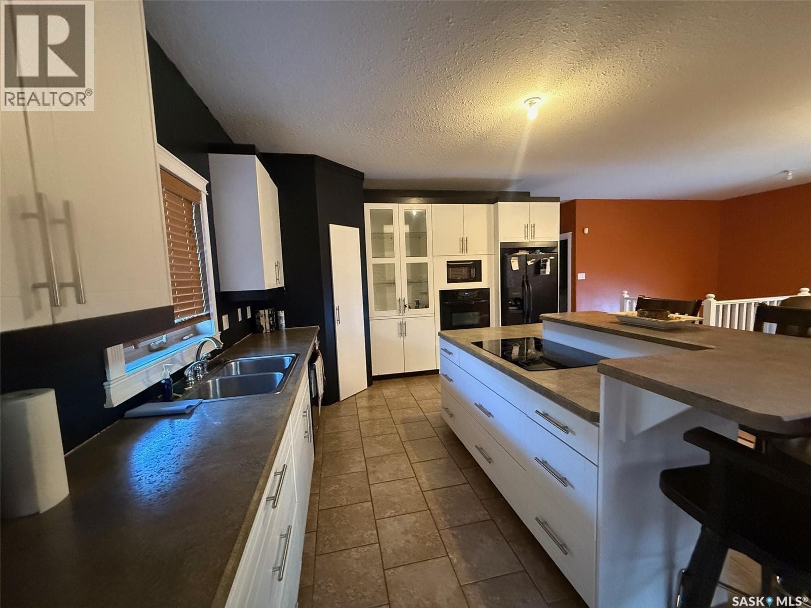 1448 Studer STREET — photo 4