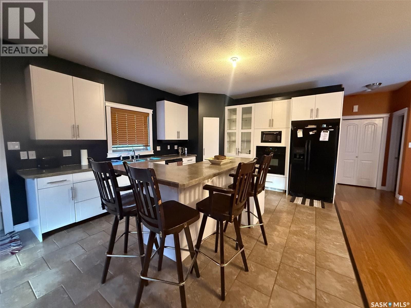 1448 Studer STREET — photo 3