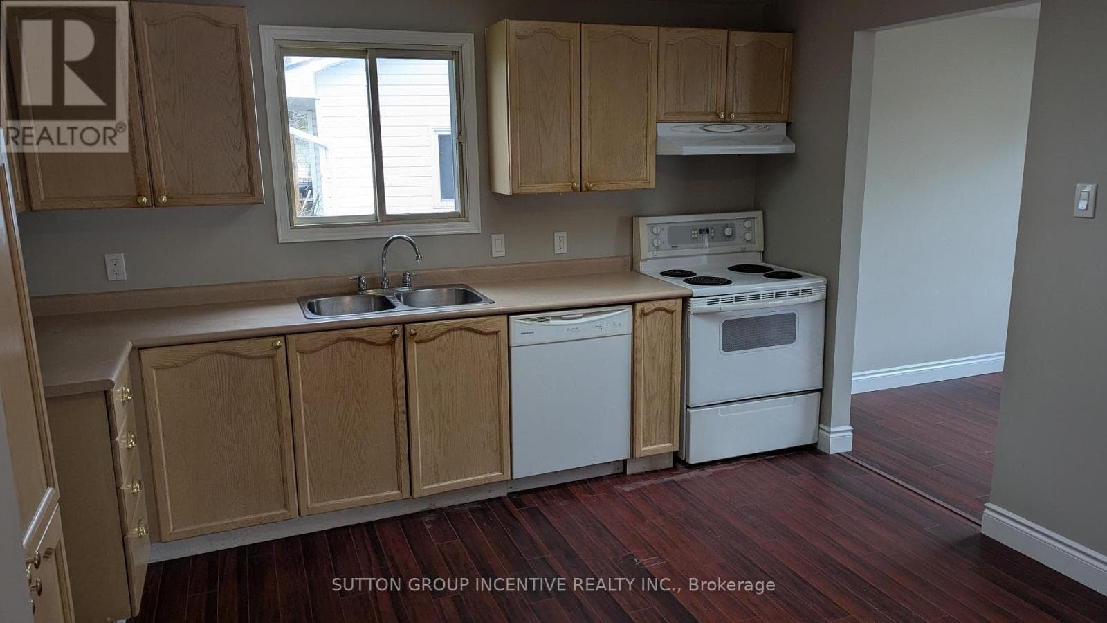 49 ROYAL OAK DRIVE, Toronto — photo 2