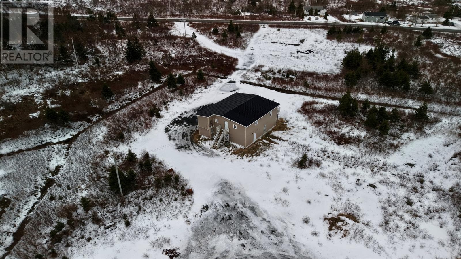 41-51 Thicket Road — photo 3
