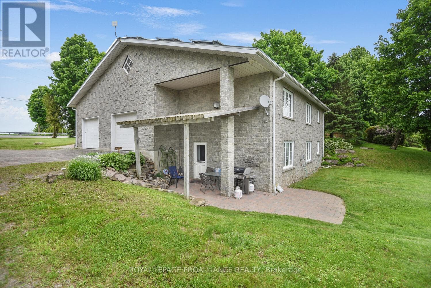 2111 COUNTY ROAD 2 ROAD EAST, Rideau St.Lawrence — photo 3