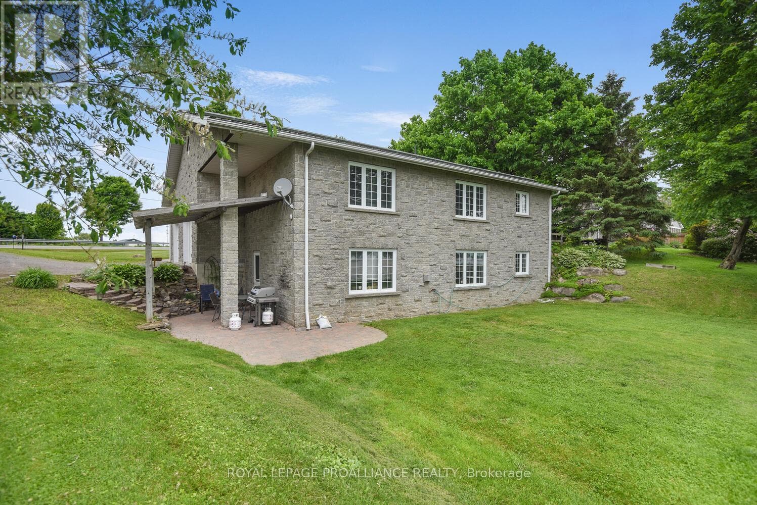 2111 COUNTY ROAD 2 ROAD EAST, Rideau St.Lawrence — photo 4
