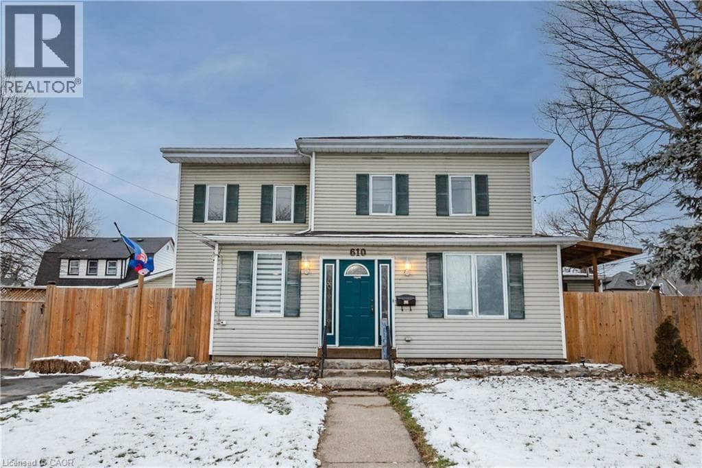 610 ELM STREET — photo 4