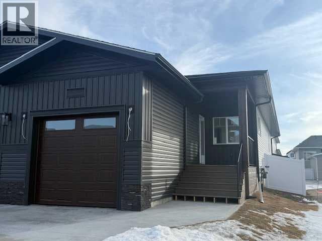 39 Ellington Crescent in 