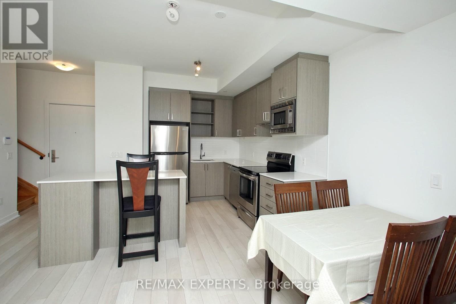 115 - 155 DOWNSVIEW PARK BOULEVARD, Toronto — photo 3