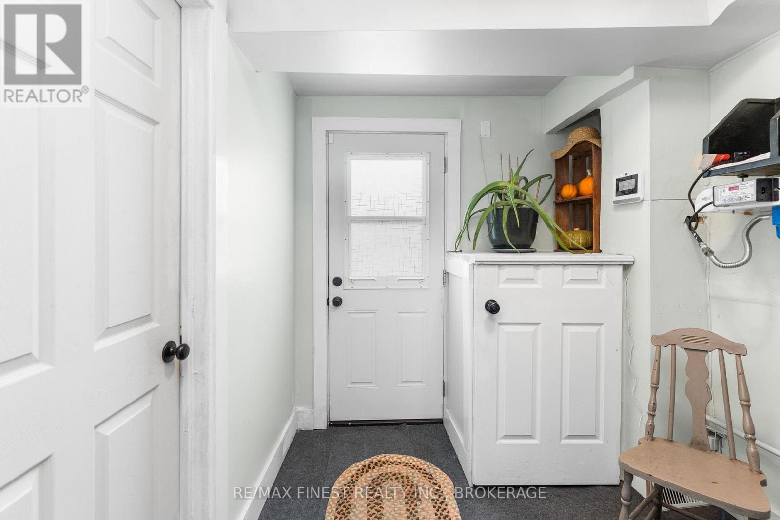 1022 BROCK ROAD, Kingston — photo 3