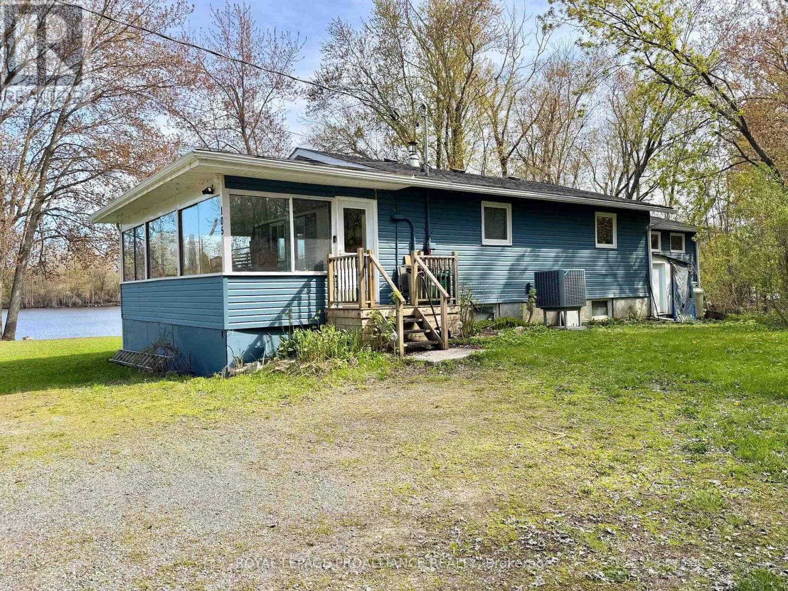 105 SANCTUARY LANE — photo 4