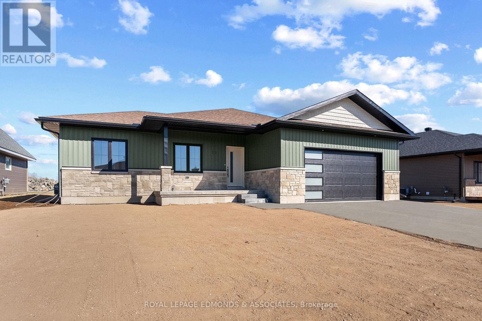 22 BAMAGILLIA STREET in 