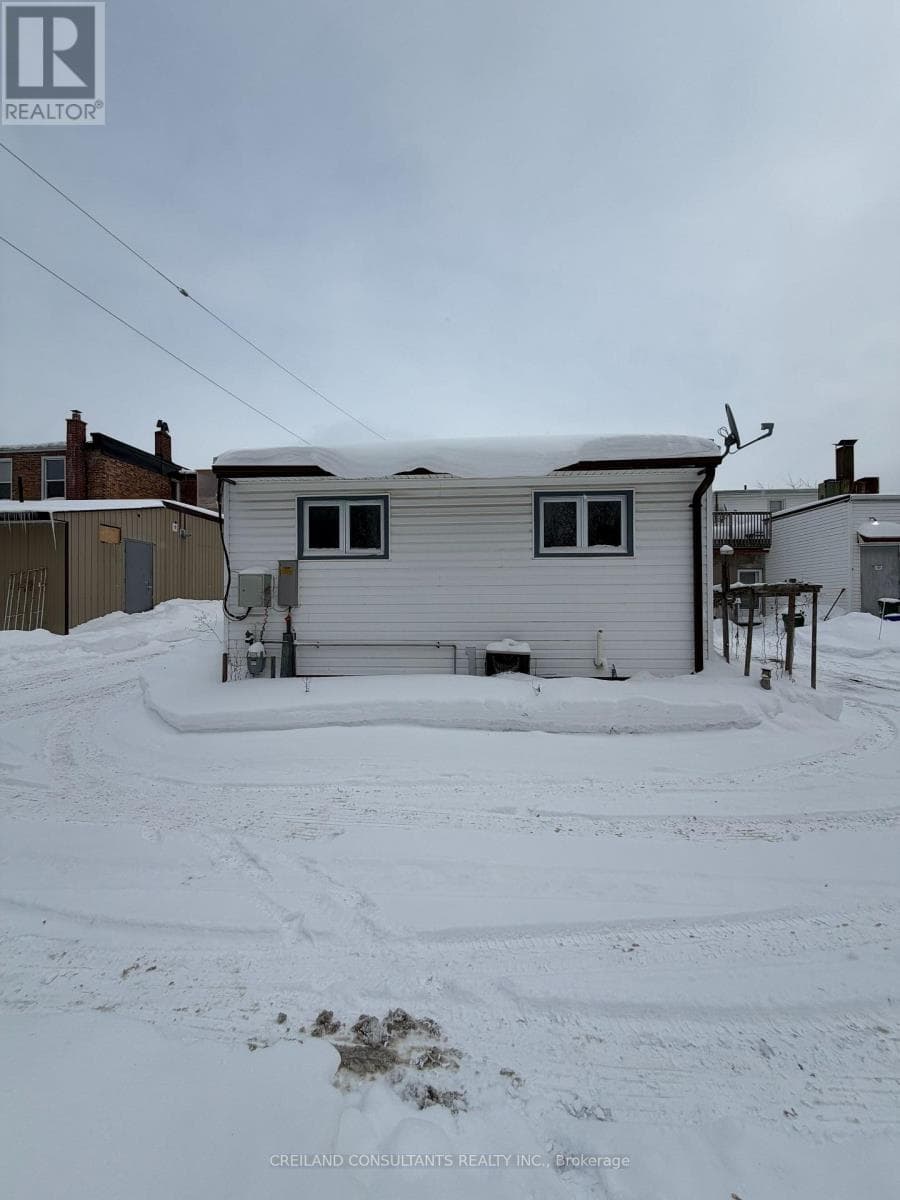 5300 MAIN STREET — photo 2