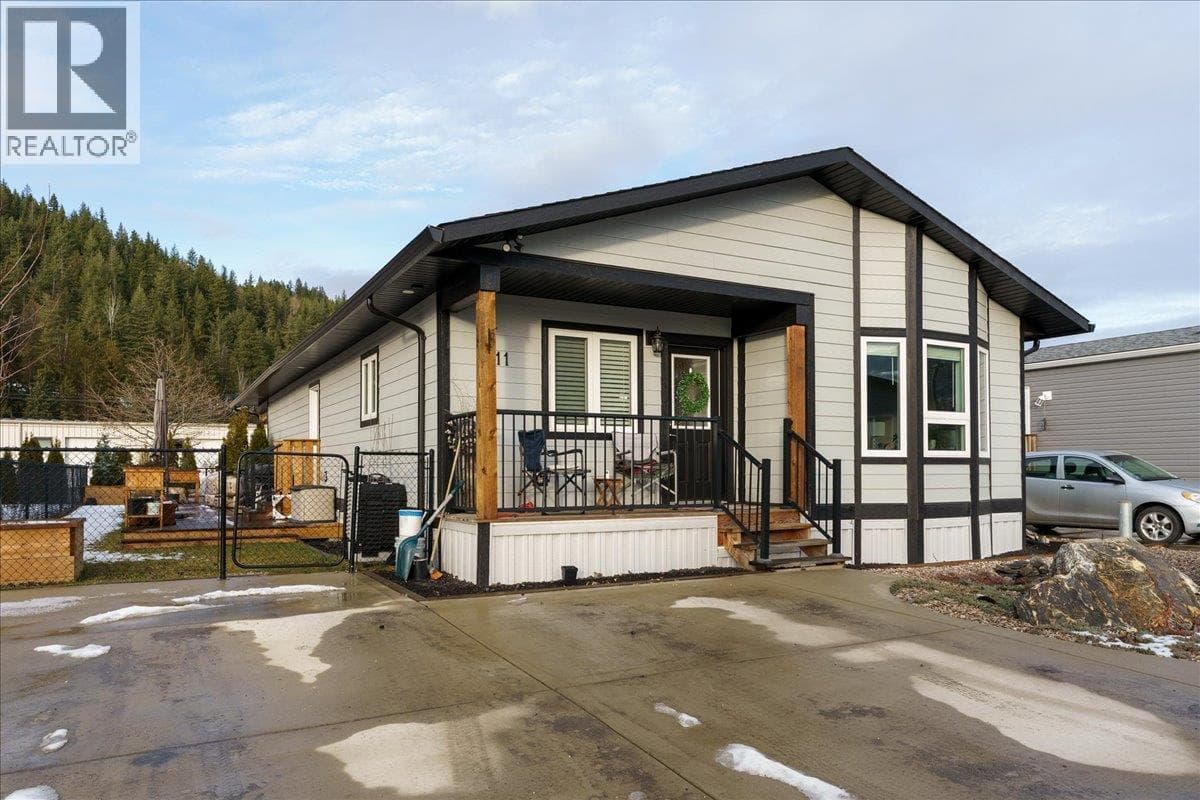 1705 Hillier Road E Unit# 11 in 
