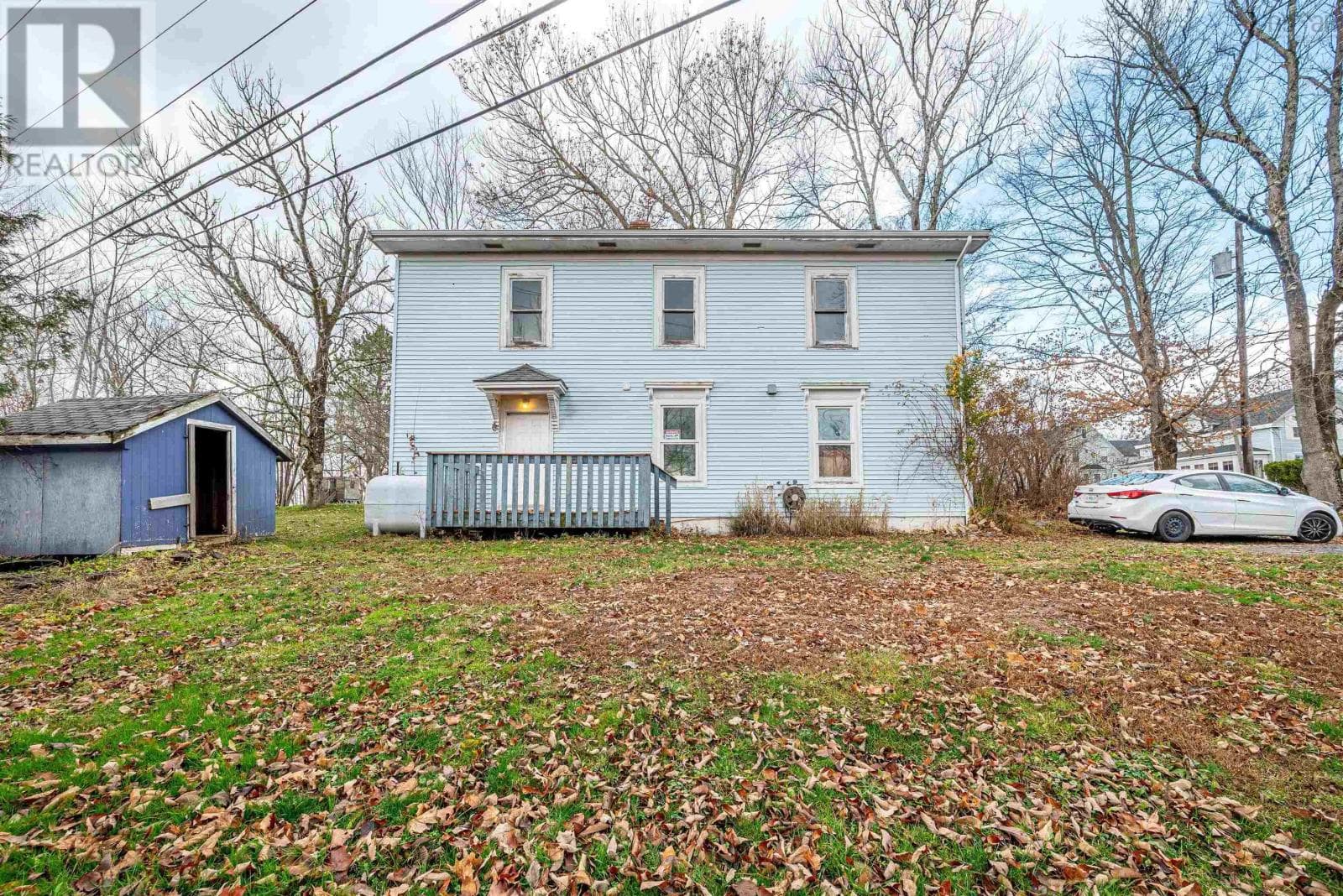 544 WILSON STREET — photo 3