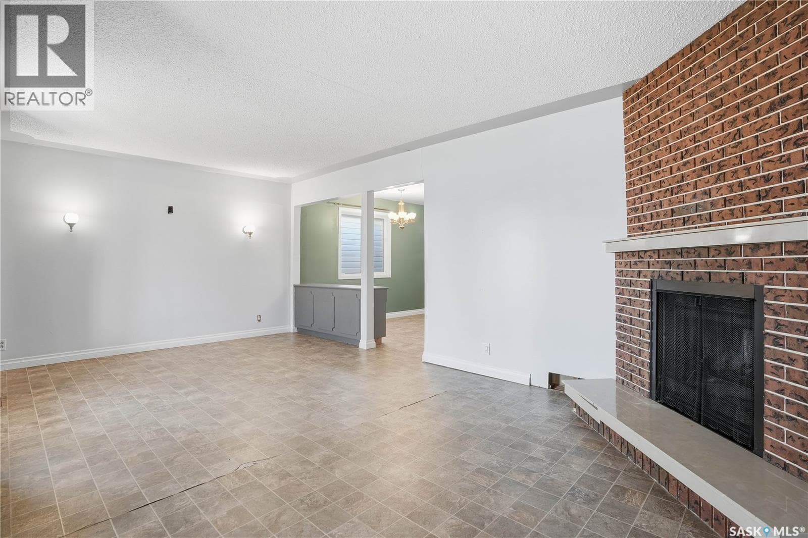 918 GARNET STREET — photo 3