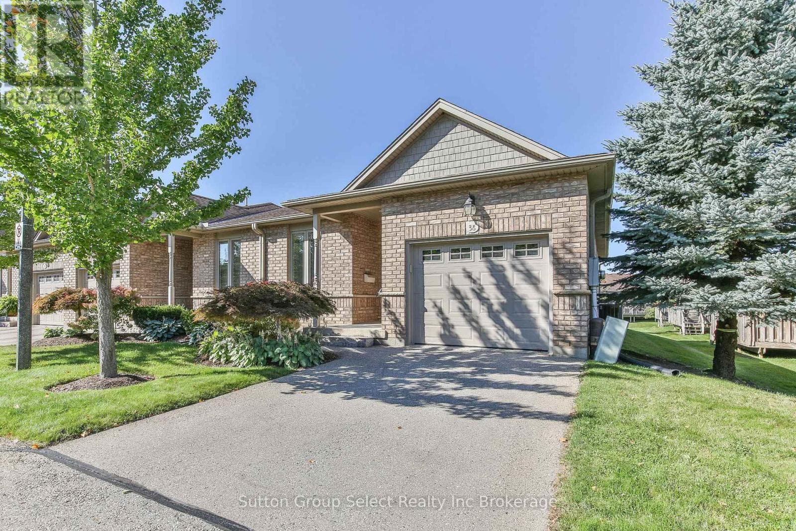 38 540 SPITFIRE STREET — photo 2