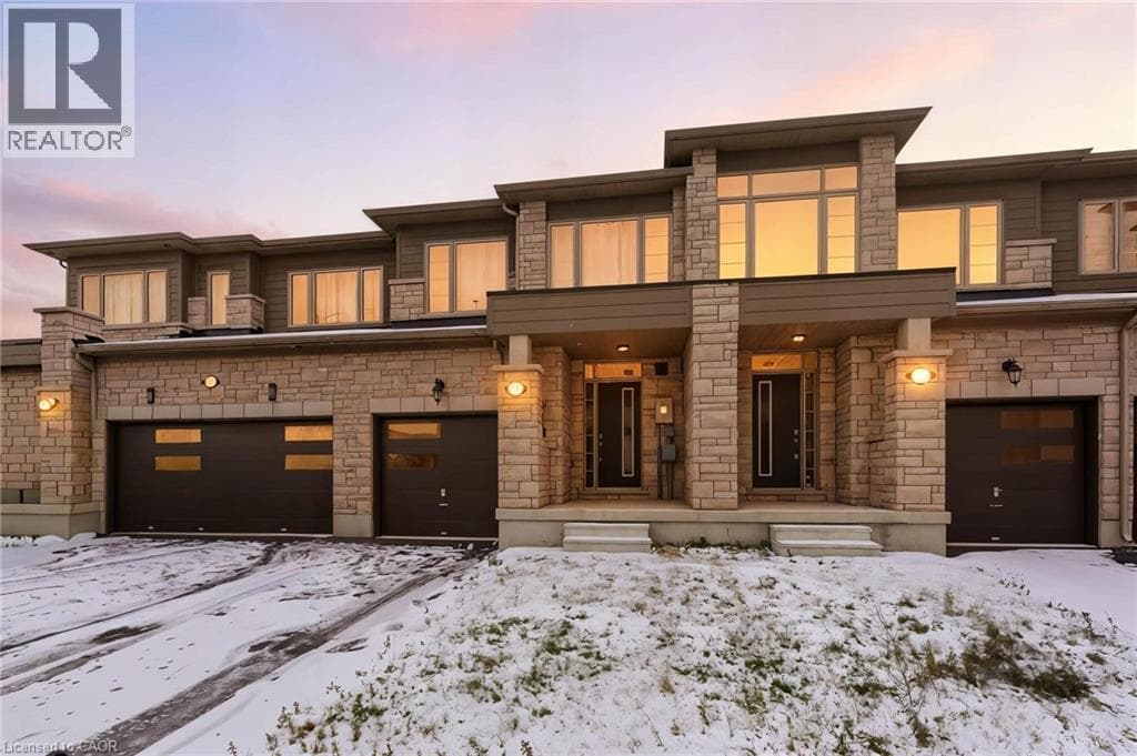 9 ADMIRAL ROAD in 